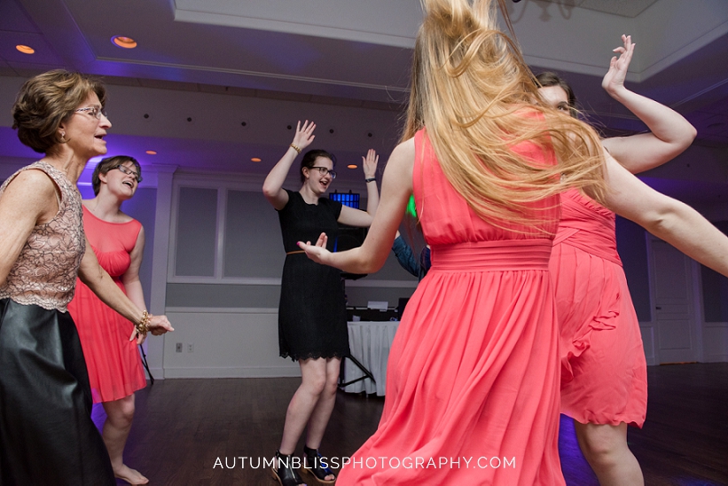 oaks-grandview-ballroom-autumn-bliss-photography_0042.jpg