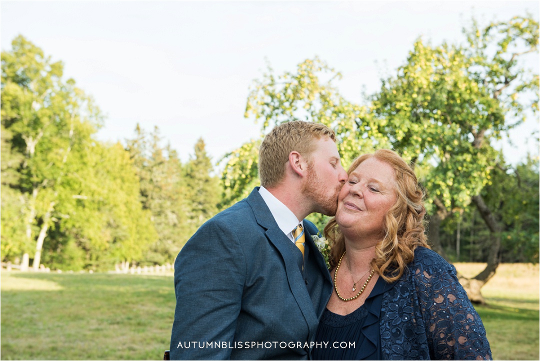 mom-son-wedding-moment-maine-photographer.jpg