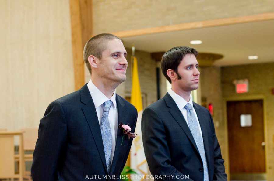 groom-and-best-man-see-bride-first-look